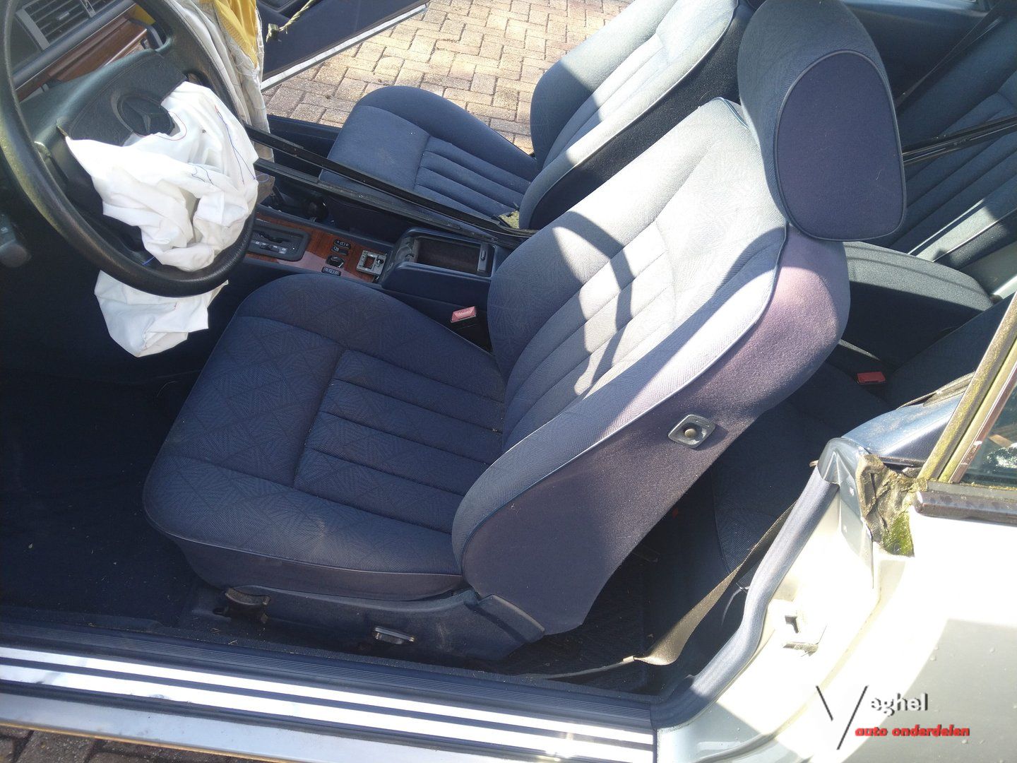 completo bekleding set van W124 coupe 1995 blauw stof door upholstery door panel complete set usado en Menorca