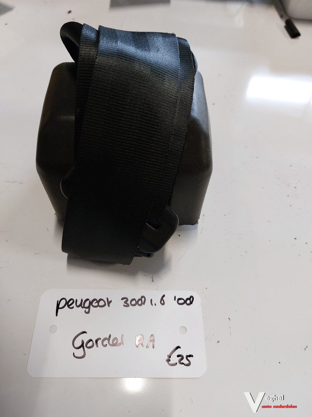 Peugeot 308 1.6B gordel LV of RV of LA of RA'08 seatbelt complete set usado en Menorca foto 2