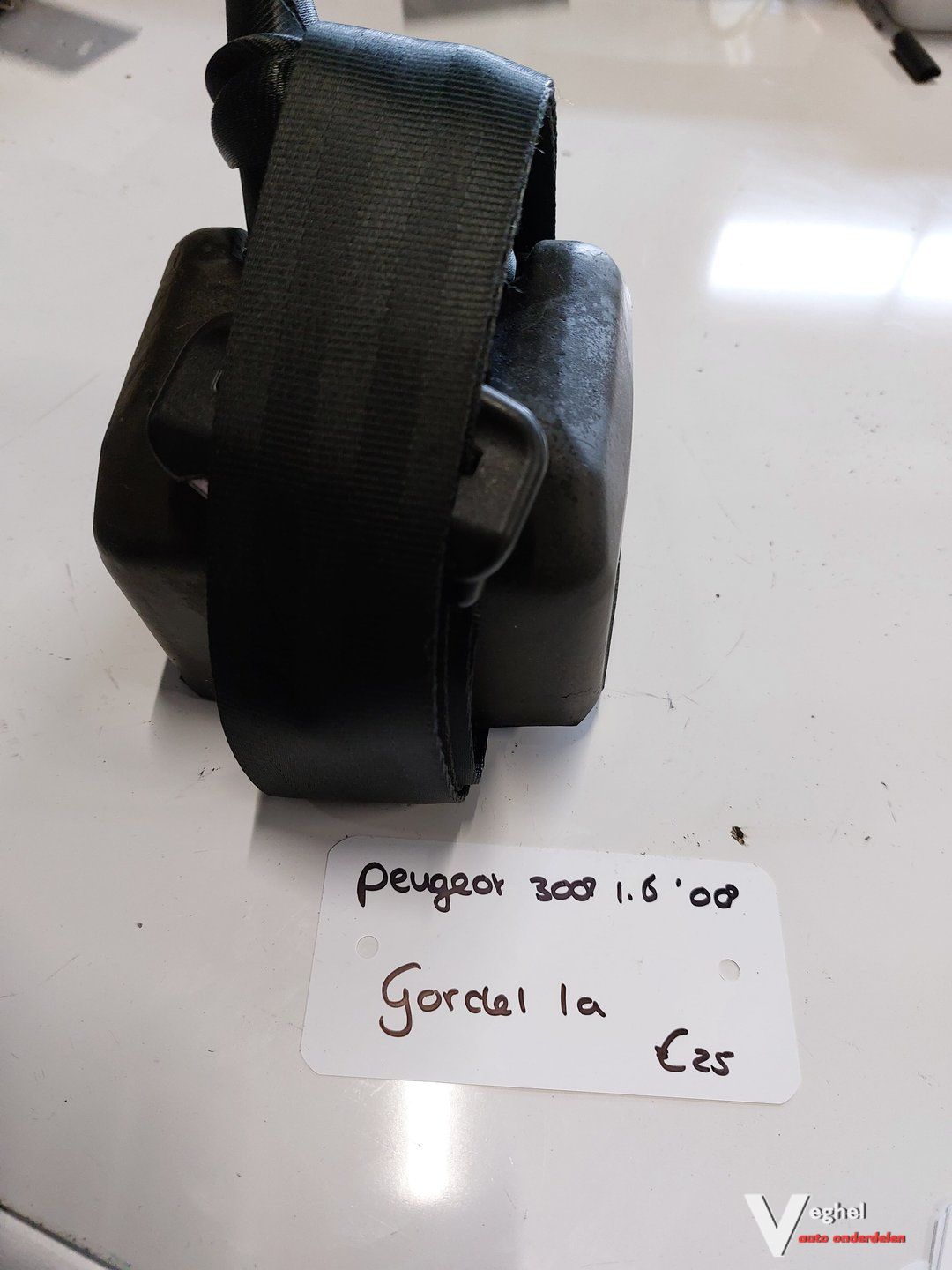 Peugeot 308 1.6B gordel LV of RV of LA of RA'08 seatbelt complete set usado en Menorca