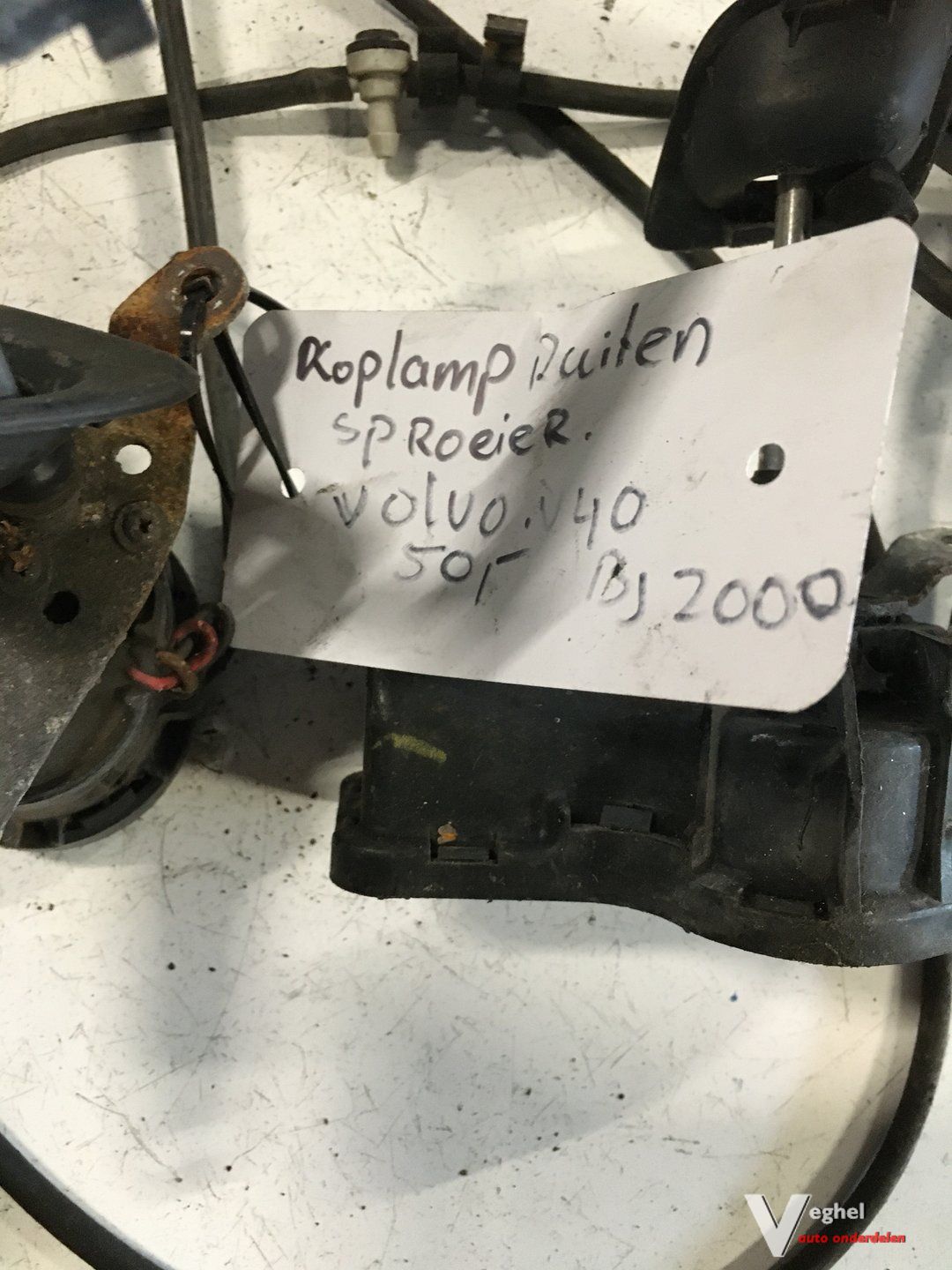 Volvo V40 2000 Koplamp sproeiers armpjes headlight sprayer nozzle usado en Menorca