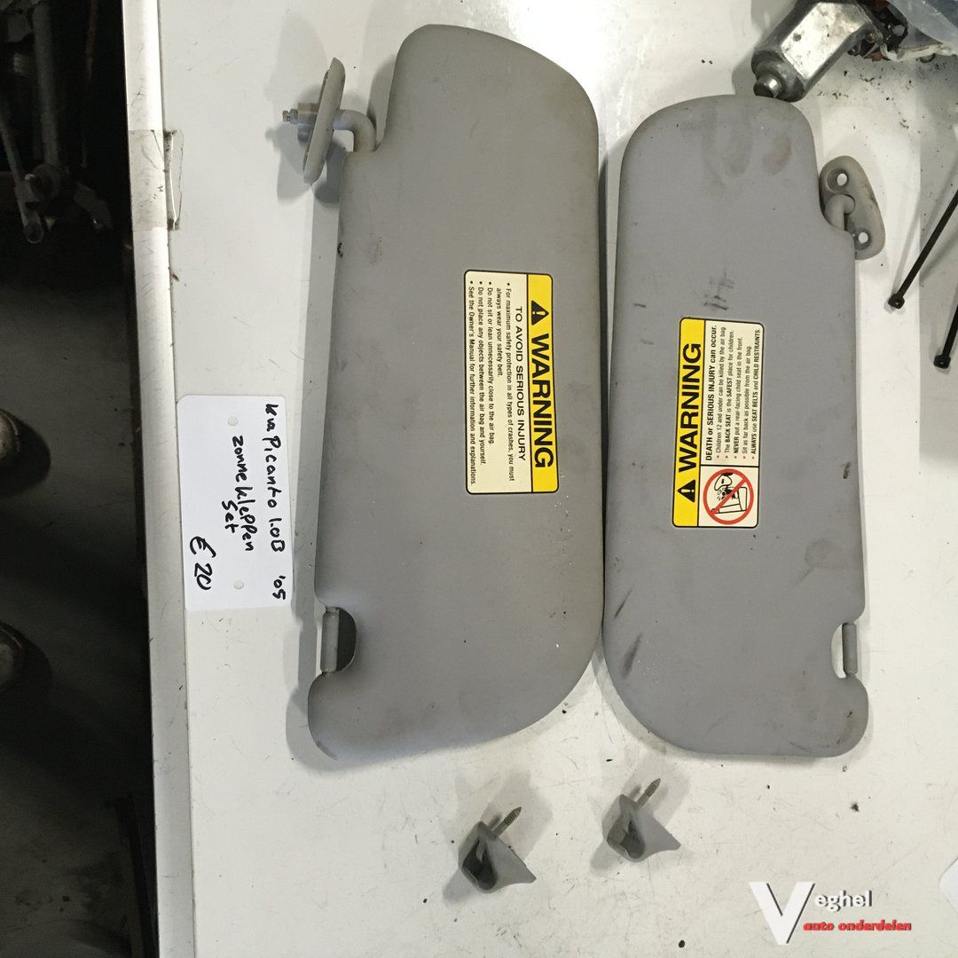 Kia Picanto 2005 1.0B Zonnekleppen set sun visor left and right usado en Menorca foto 2