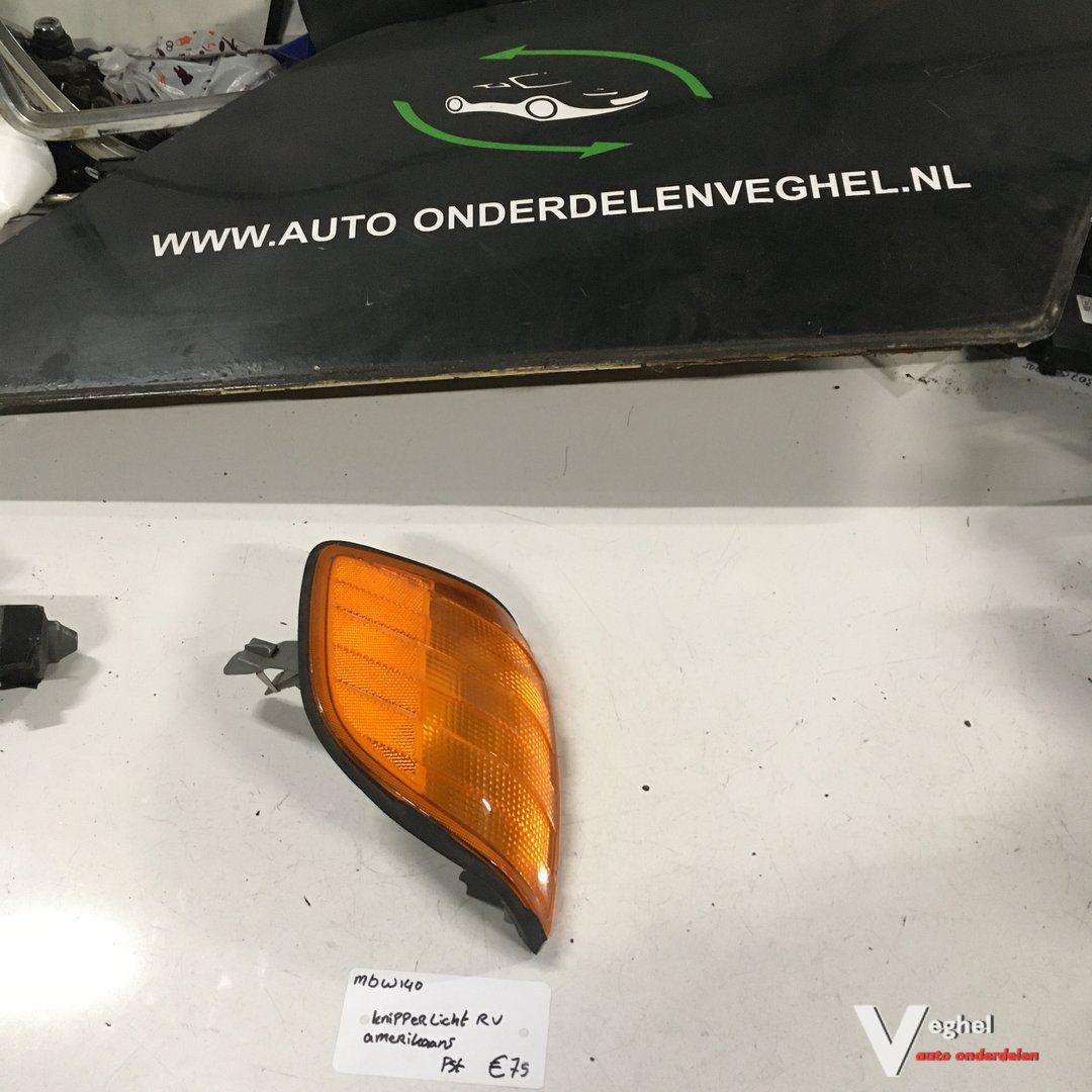 Mercedes W140 Knipperlicht Oranje Linksvoor of Rechtsvoor blinker single usado en Menorca