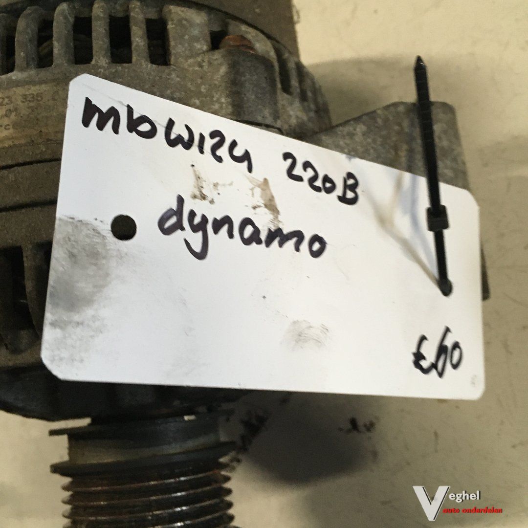 Mercedes w124 220 gasolina Dynamo dynamo usado en Menorca