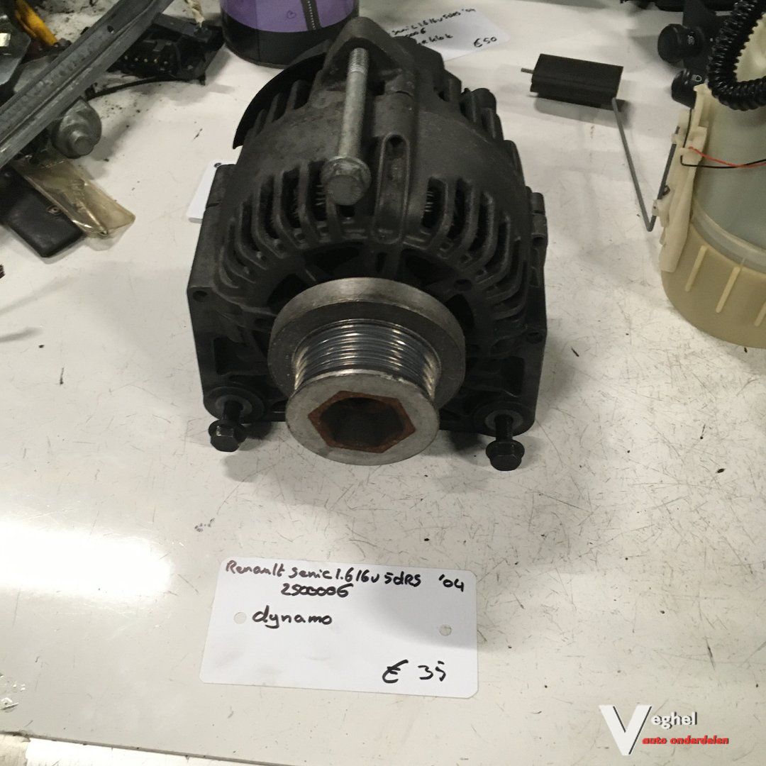 Renault scenic 1.6 16v 5drs 2004 Wagennr 2500006 Dynamo dynamo usado en Menorca