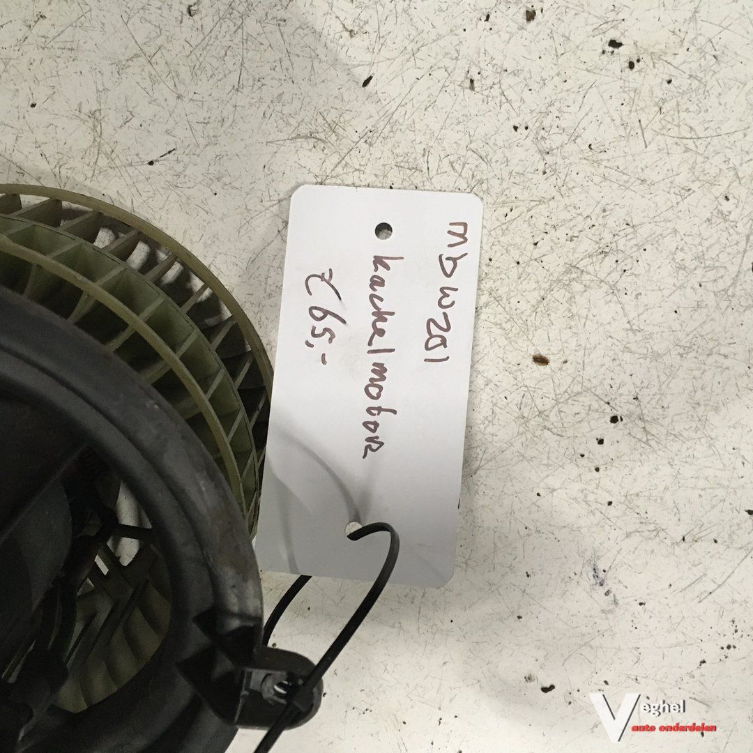 Mercedes W201 Kachelmotor heater engine booster usado en Menorca