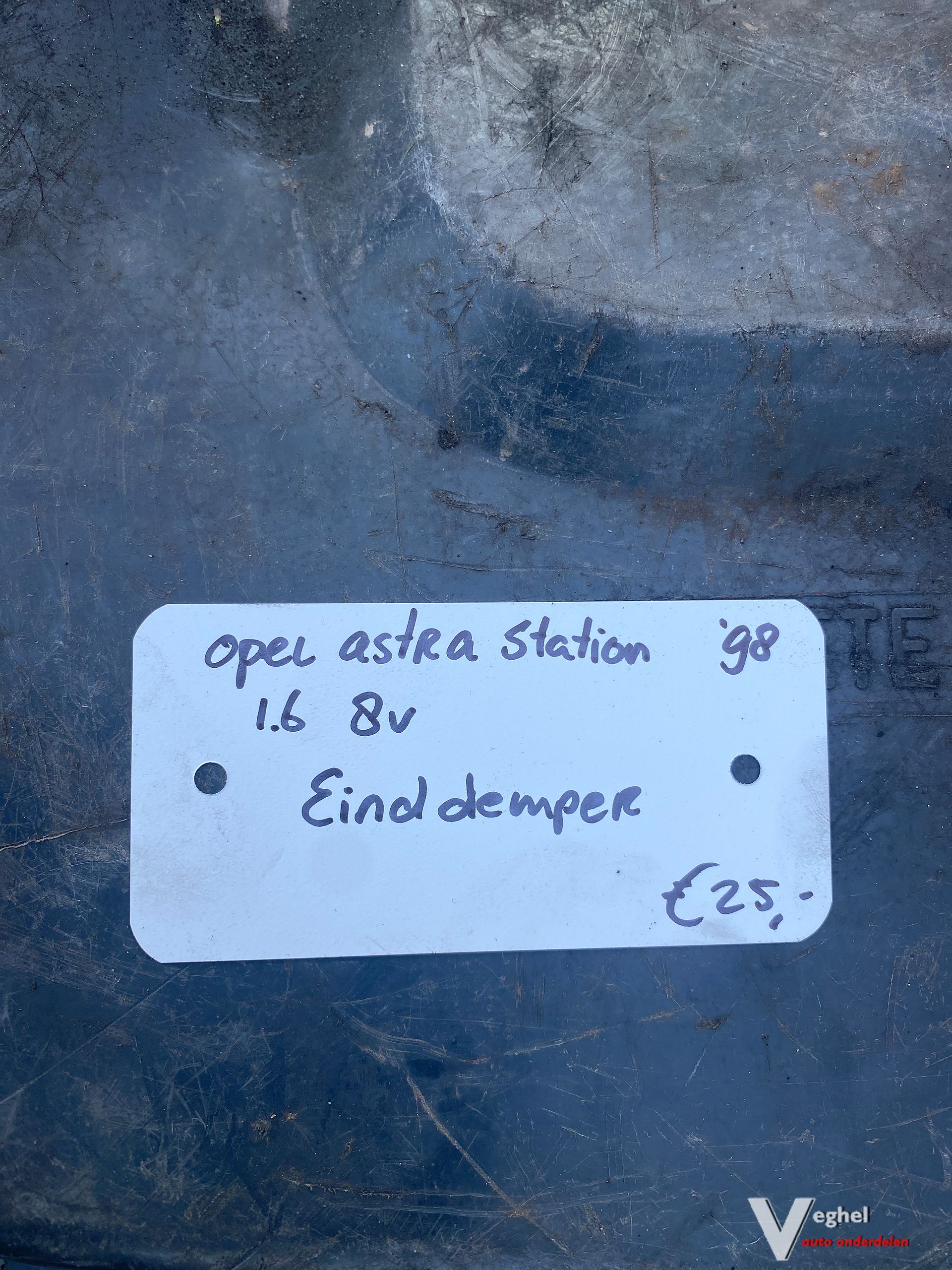 Opel Astra station 1.6 8v ‘98 Einddemper muffler end muffler usado en Menorca