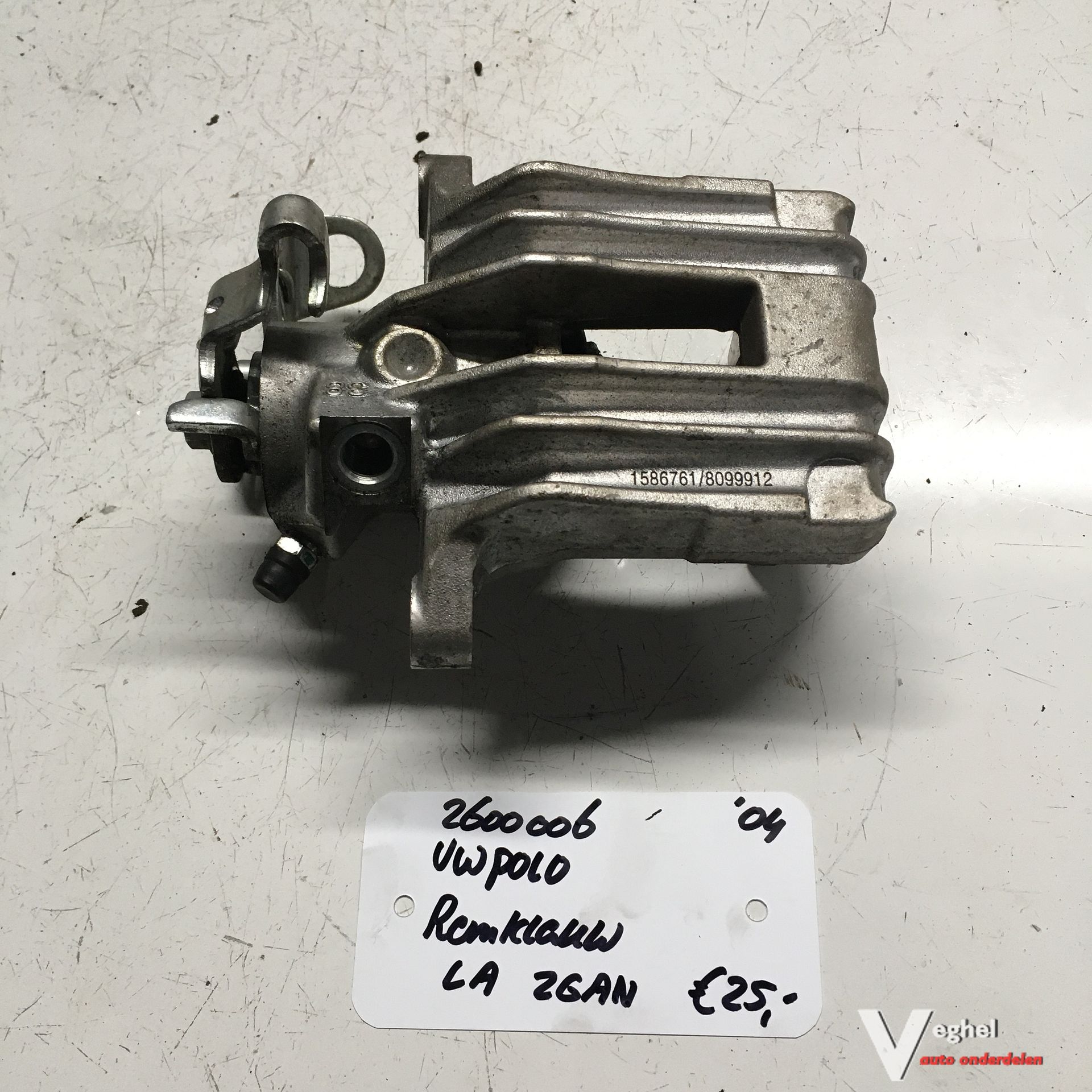 Vw Polo 1.4 2004 2600006 Remklauw Linksachter caliper usado en Menorca