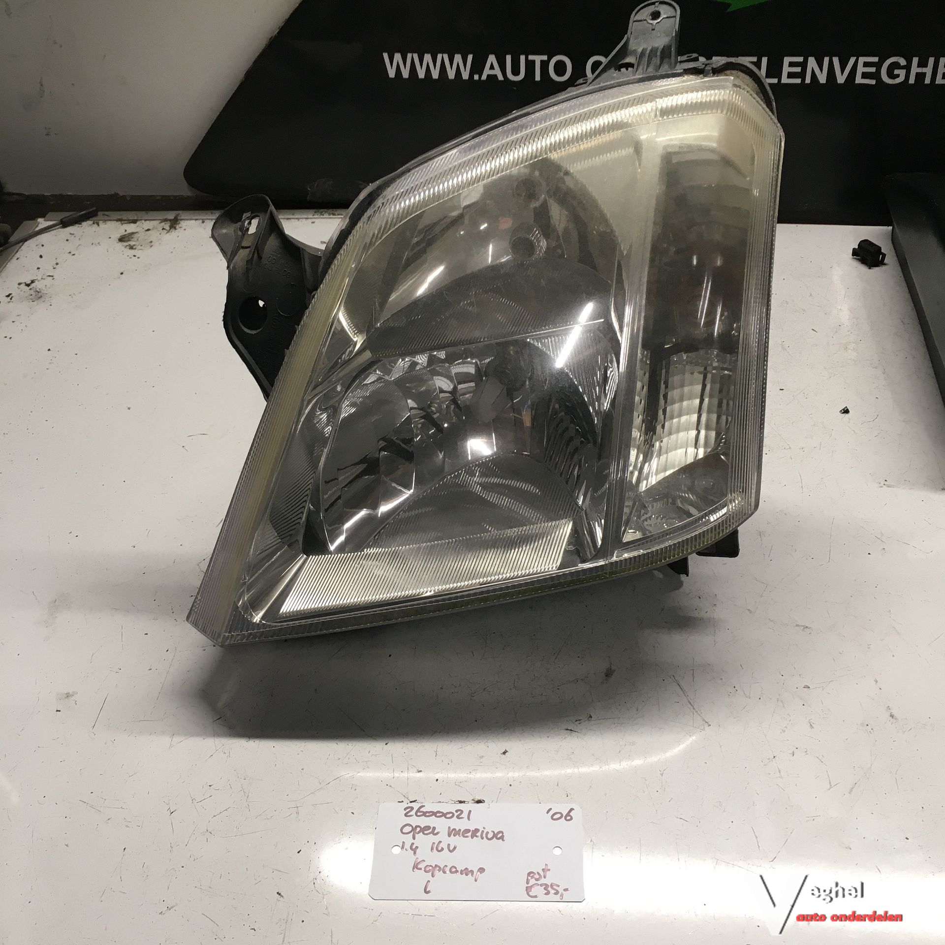Opel Meriva 1.4 16v 2006 2600021 Koplamp Linksvoor of Rechtsvoor head lamp single usado en Menorca