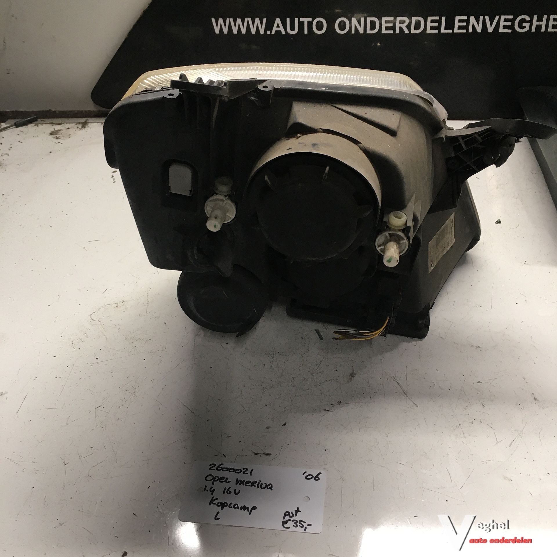 Opel Meriva 1.4 16v 2006 2600021 Koplamp Linksvoor of Rechtsvoor head lamp single usado en Menorca foto 3