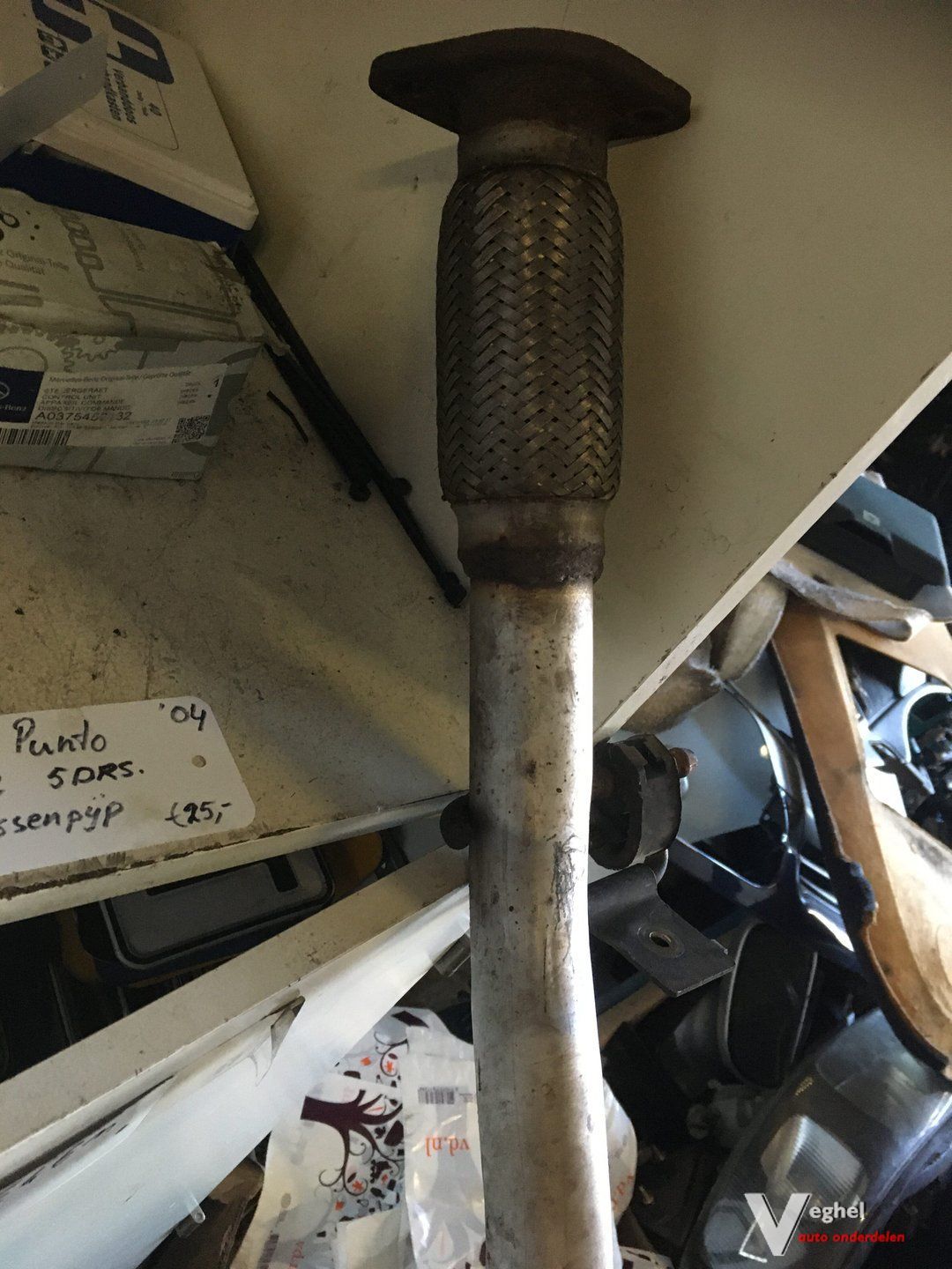Fiat Punto 5drs. '04 tussenpijp muffler middle muffler usado en Menorca