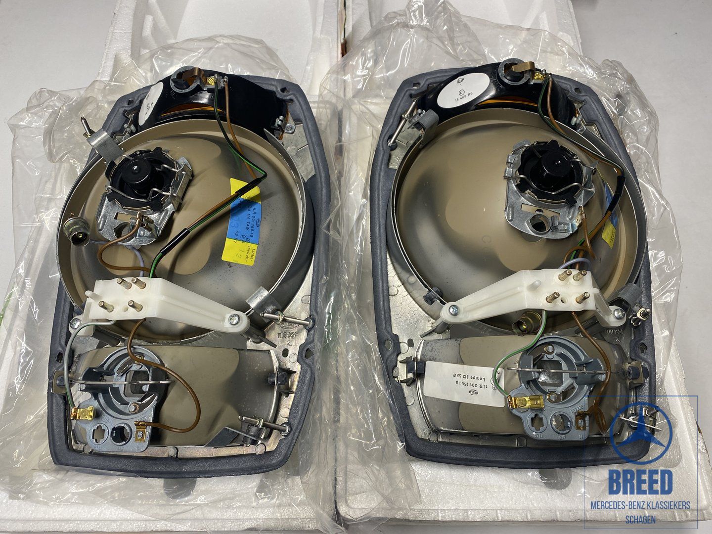 NEW NOS headlight Hella H4 L+R for Mercedes-Benz W114 W115 /8 headlight left and right usado en Menorca foto 2