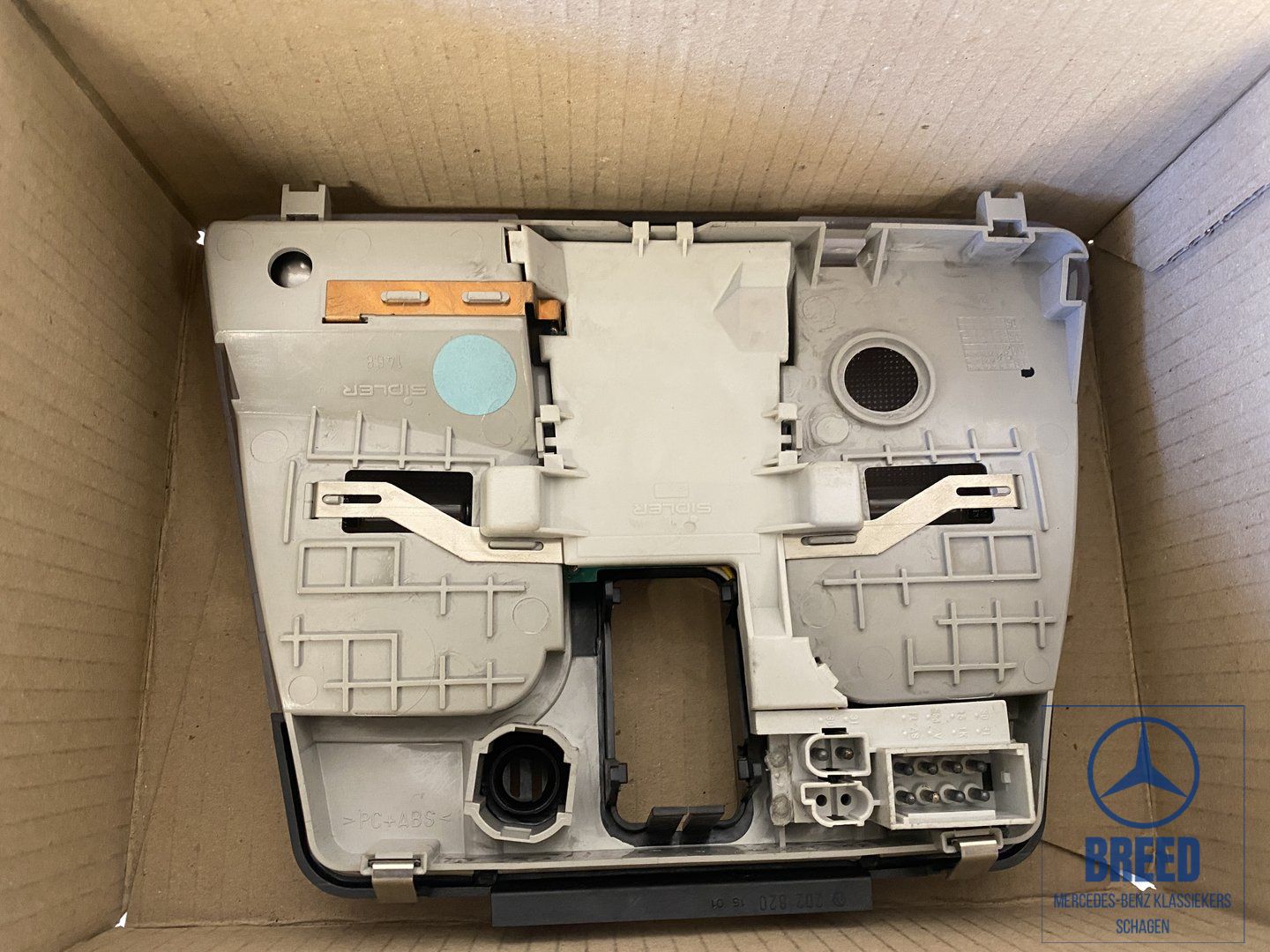 NEW NOS interior light for Mercedes-Benz W202 C-Class interior lighting usado en Menorca foto 2