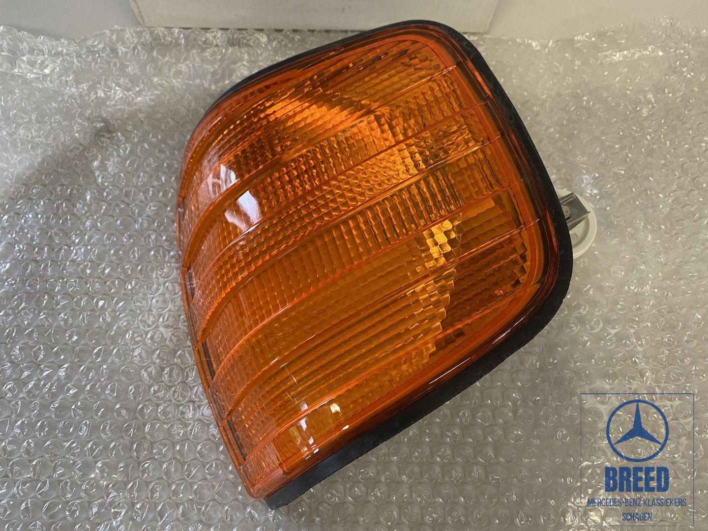 NEW NOS front left indicator Bosch for Mercedes-Benz W126 blinker single usado en Menorca