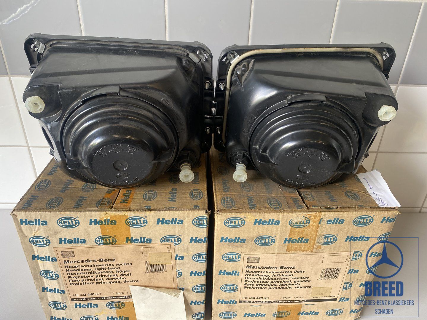 NEW NOS headlight L+R Hella for Mercedes-Benz W601 W602 W611 T1 TN headlight left and right usado en Menorca foto 3