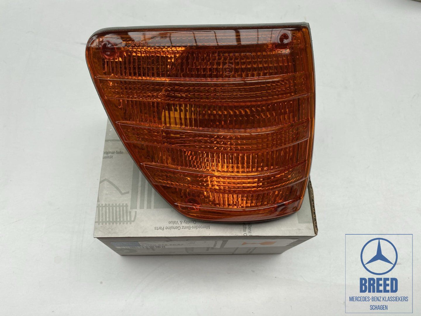 NOS knipperlicht rechts voor Mercedes-Benz W116 blinker single usado en Menorca