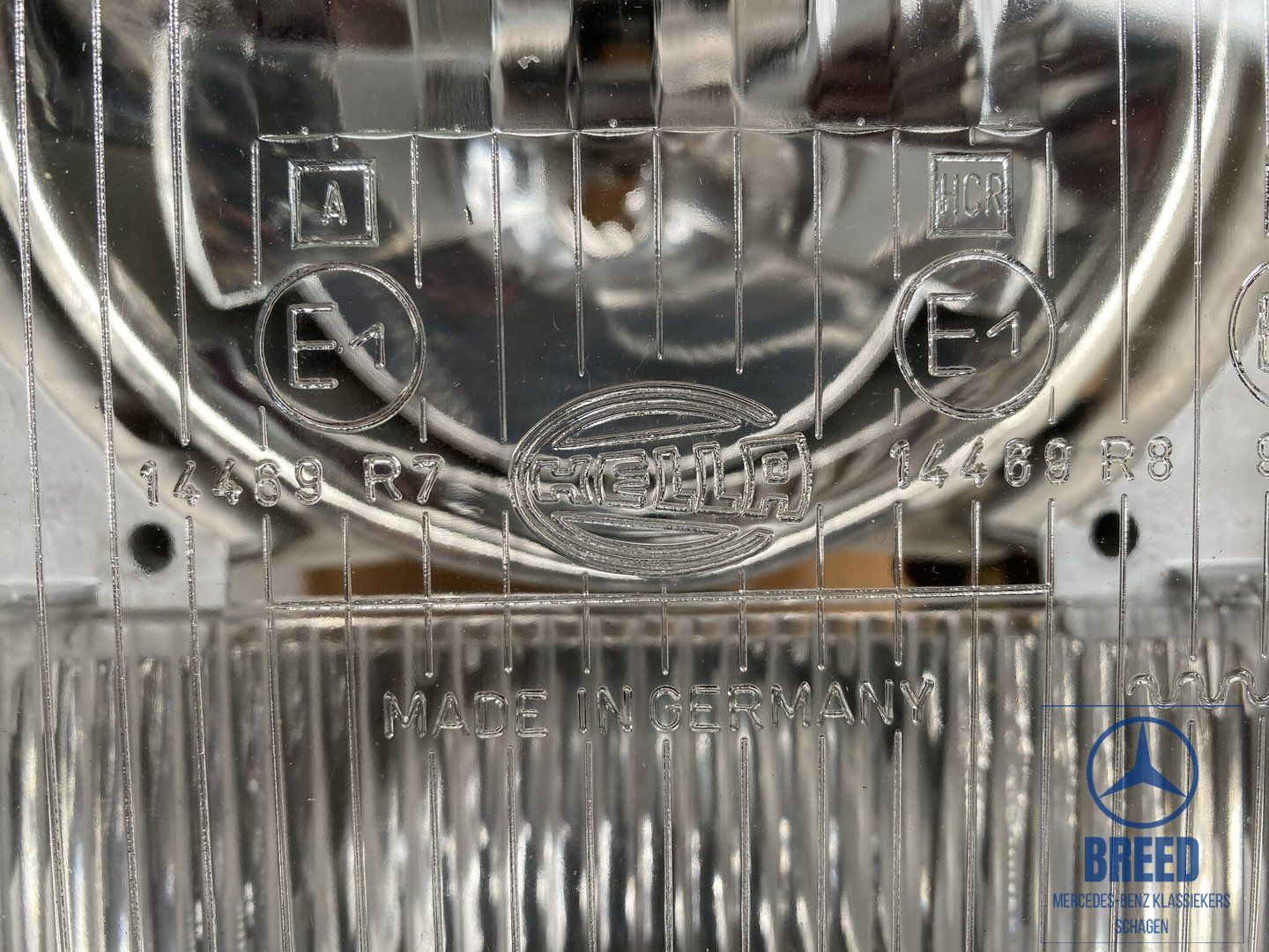 NEW NOS set Hella H1 lighting units for Mercedes-Benz W114 W115 /8 headlight left and right usado en Menorca foto 2
