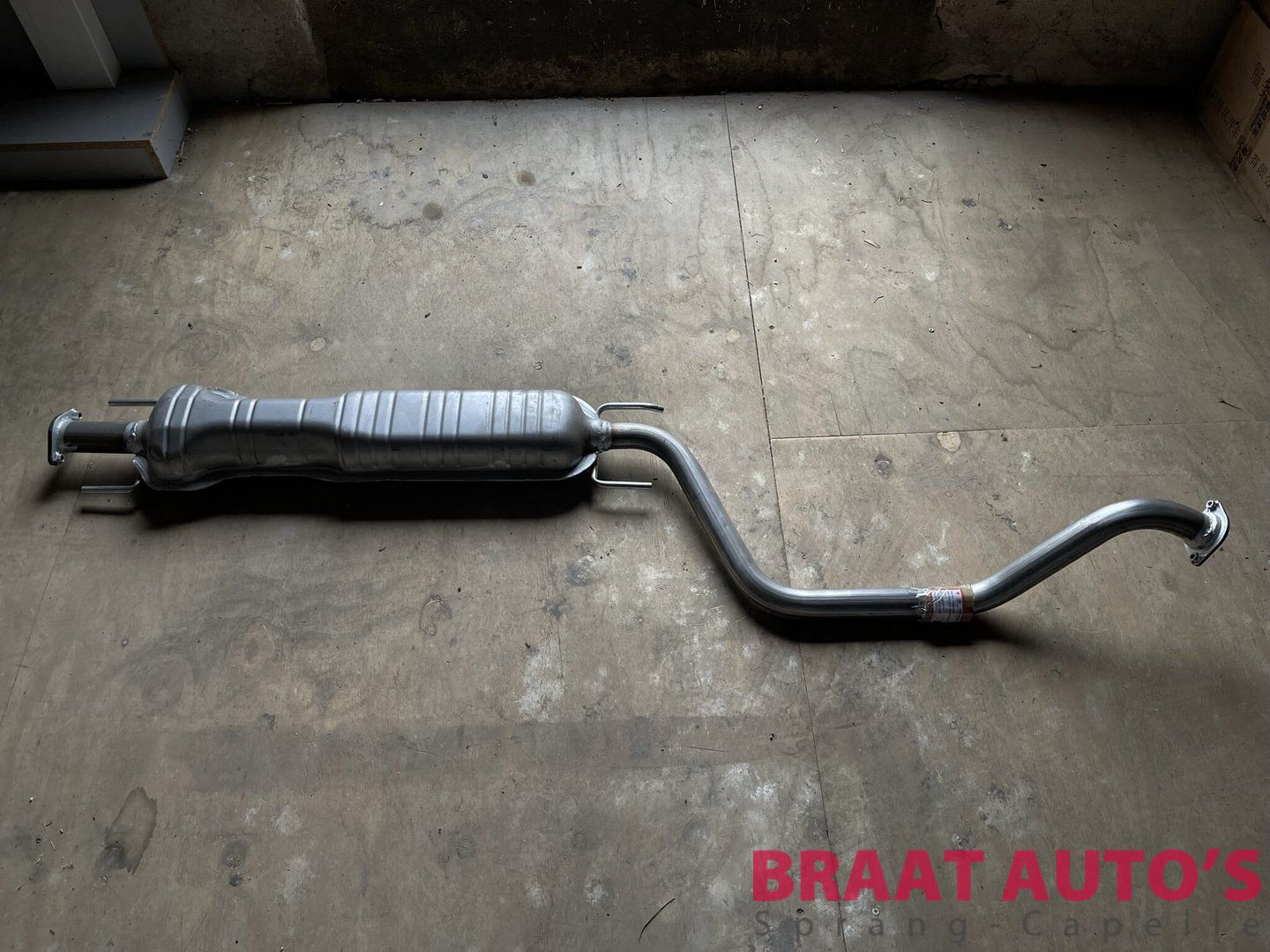 VOORDEMPER - LANDWIND CV9 muffler front muffler usado en Menorca