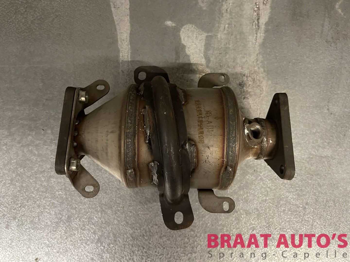Catalizador ASSY - LANDWIND CV9 catalytic converter usado en Menorca