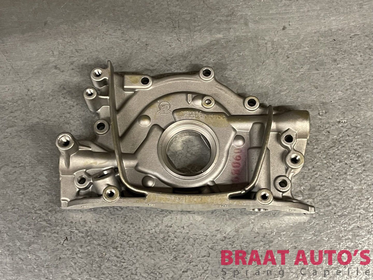 OLIEPOMP - LANDWIND CV9 oil pump usado en Menorca