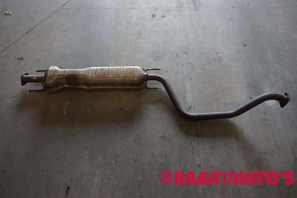 VOORDEMPER - LANDWIND CV9 muffler front muffler usado en Menorca