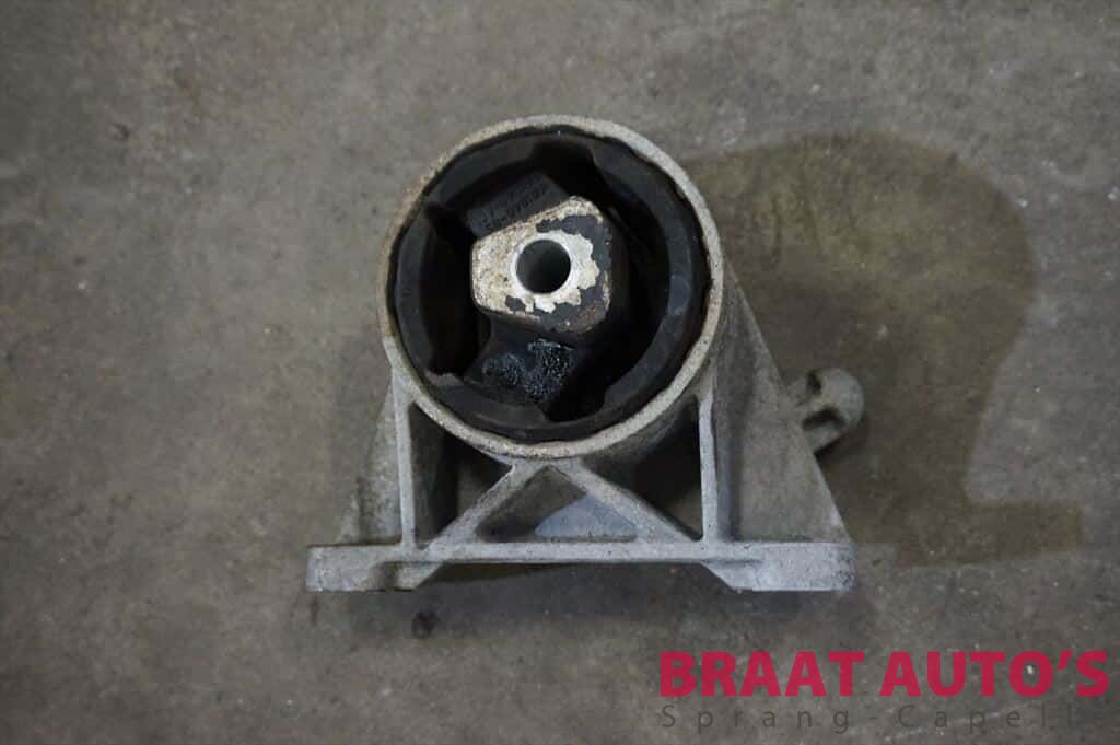 MOTOR- / caja de cambiosSTEUN - LANDWIND CV9 engine mount engine rubber usado en Menorca