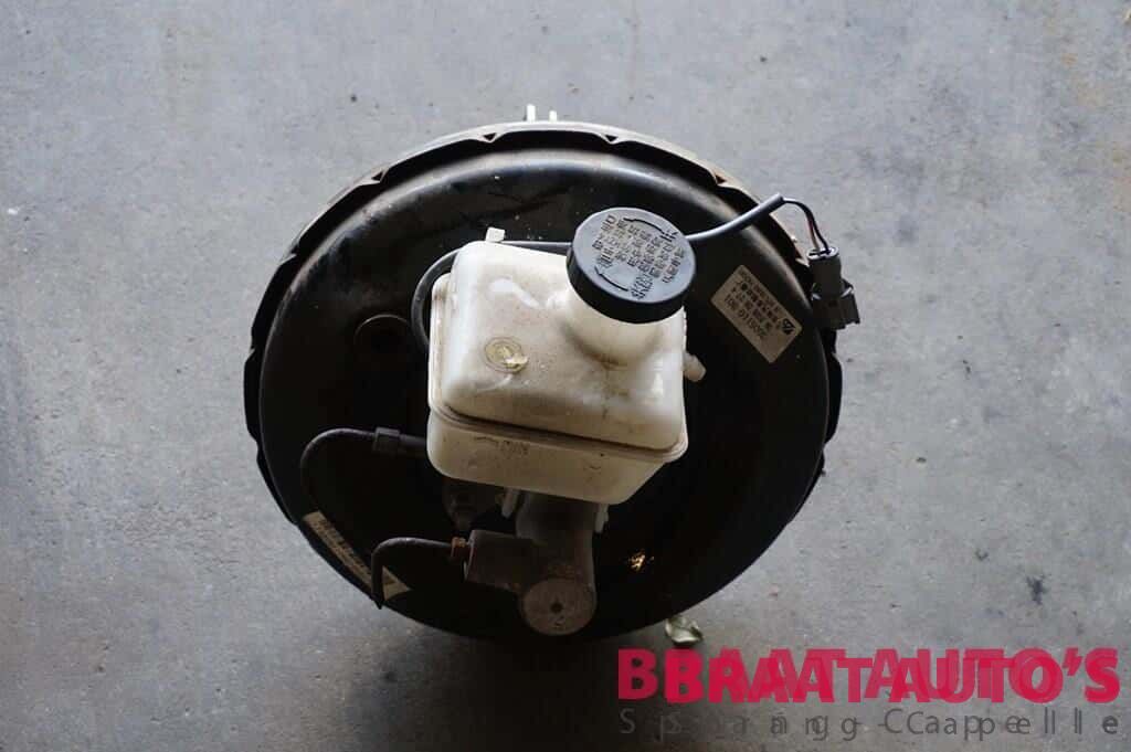 REMBEKRACHTIGER + HOOFREMCILINDER - LANDWIND CV9 brake booster with master cylinder usado en Menorca
