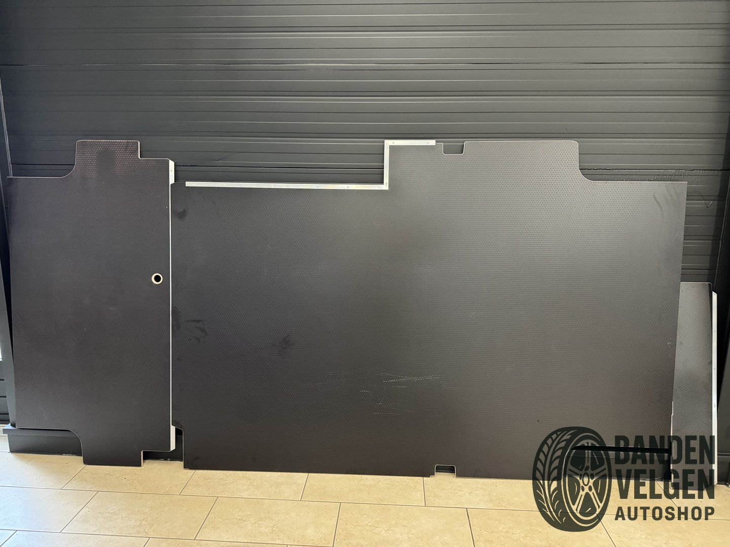 Ford Transit Custom H2L3 Antislip Laadvloer betimmering loading floor protection usado en Menorca