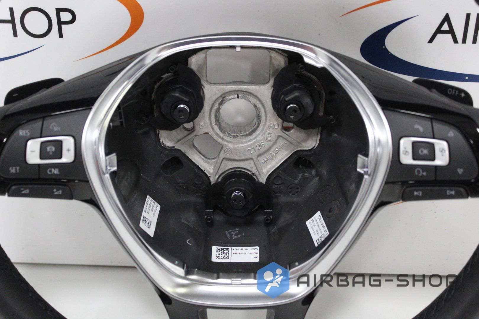 VOLKSWAGEN BEETLE MULTIFUNCTIONEEL STUUR nuevo! 5C0419091BT steering wheel usado en Menorca foto 2