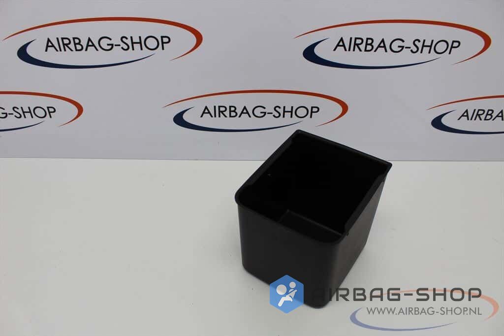 Volkswagen Touran 5T Opbergvak 5TA859773 nuevo! ashtray usado en Menorca