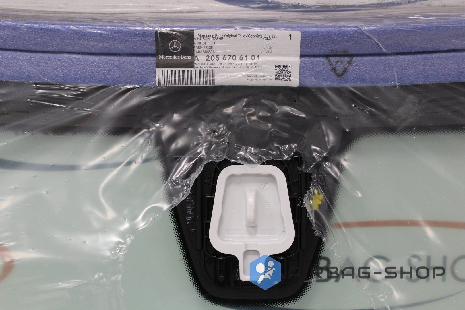 Mercedes C Clase W205 Voorruit nuevo Orgineel A2056706101 front windscreen usado en Menorca foto 4