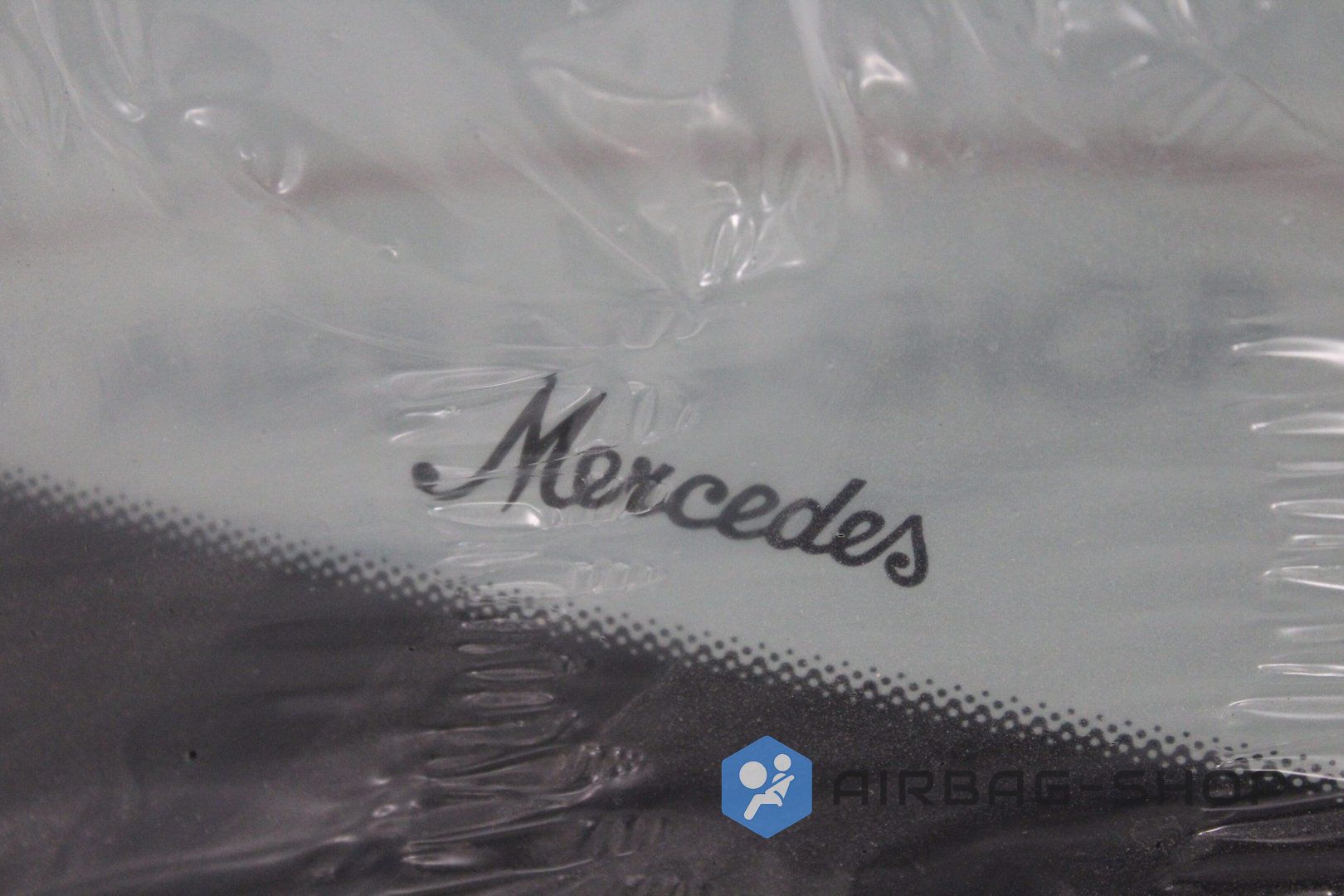 Mercedes C Clase W205 Voorruit nuevo Orgineel A2056706101 front windscreen usado en Menorca foto 2