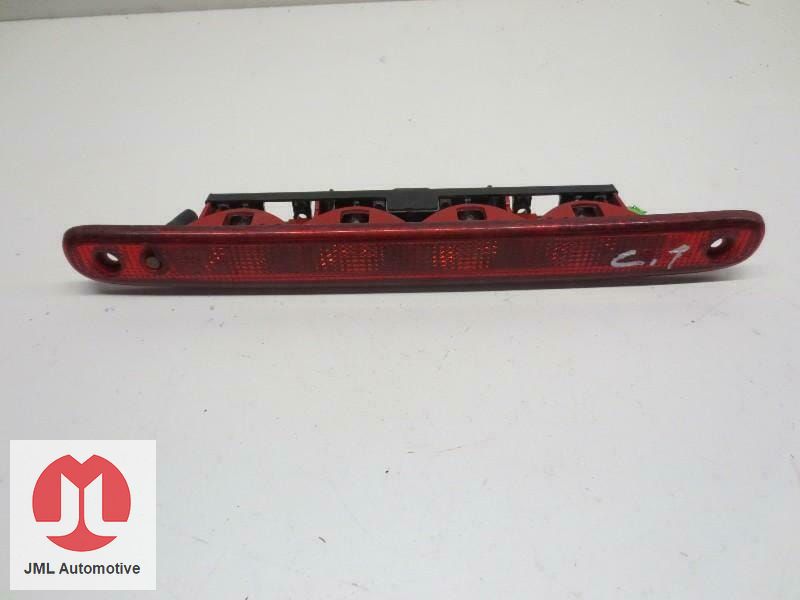 DERDE REMLICHT C1 107 AYGO third brake light usado en Menorca