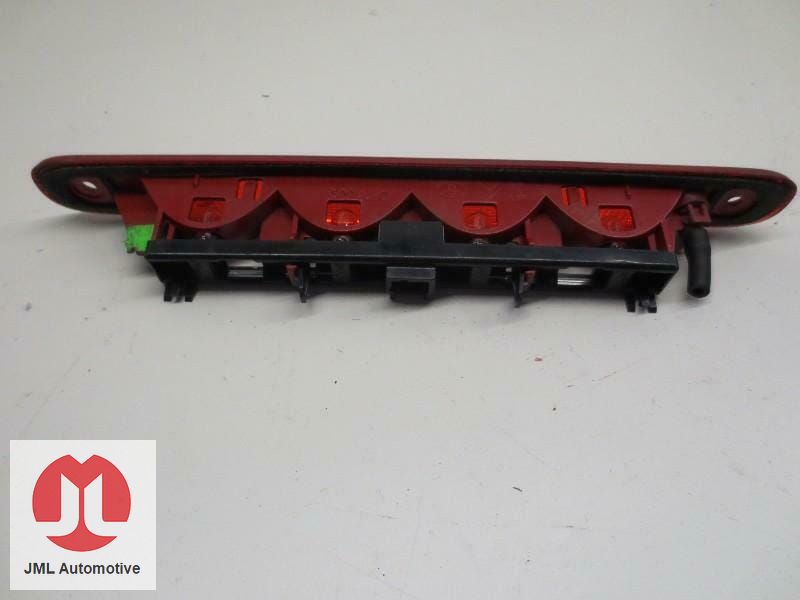 DERDE REMLICHT C1 107 AYGO third brake light usado en Menorca foto 2