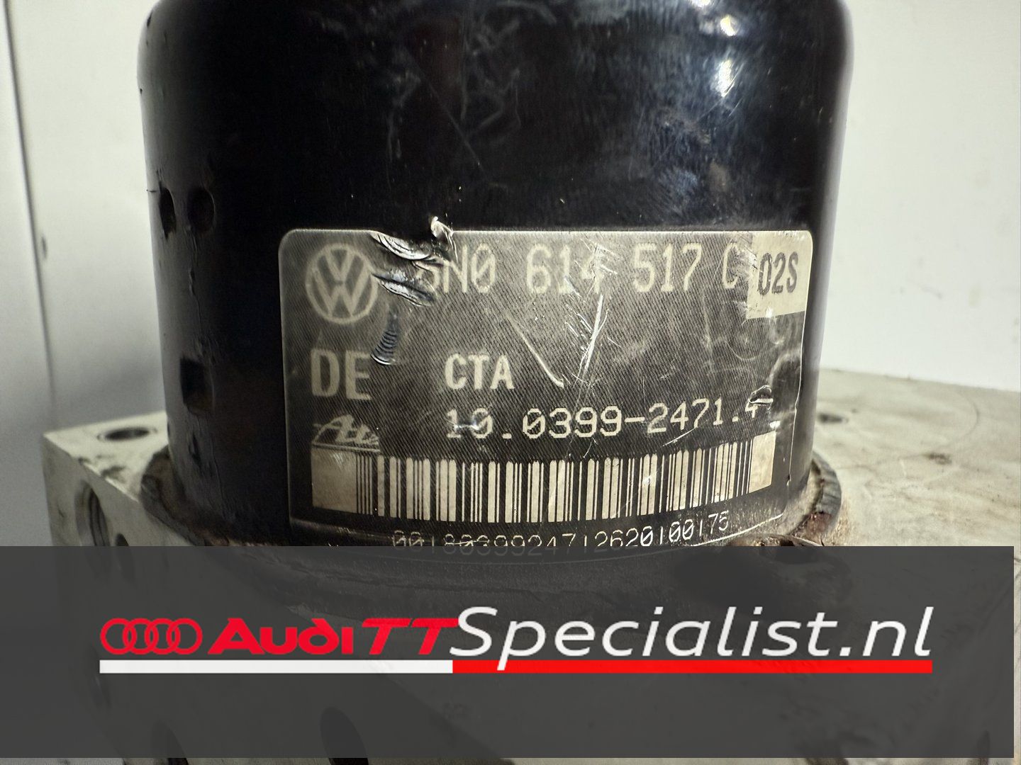 Audi TT Abs pump 8N0907379E Quattro 1998-2006 abs pump usado en Menorca foto 4