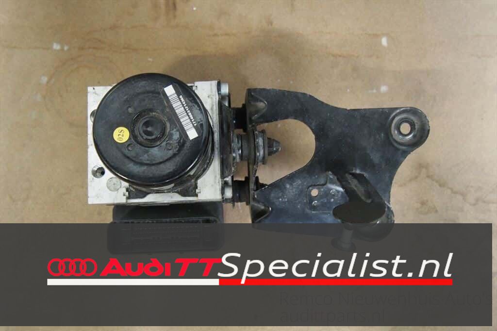Audi TT Abs pump 8J0614514 2007-2011 abs pump usado en Menorca