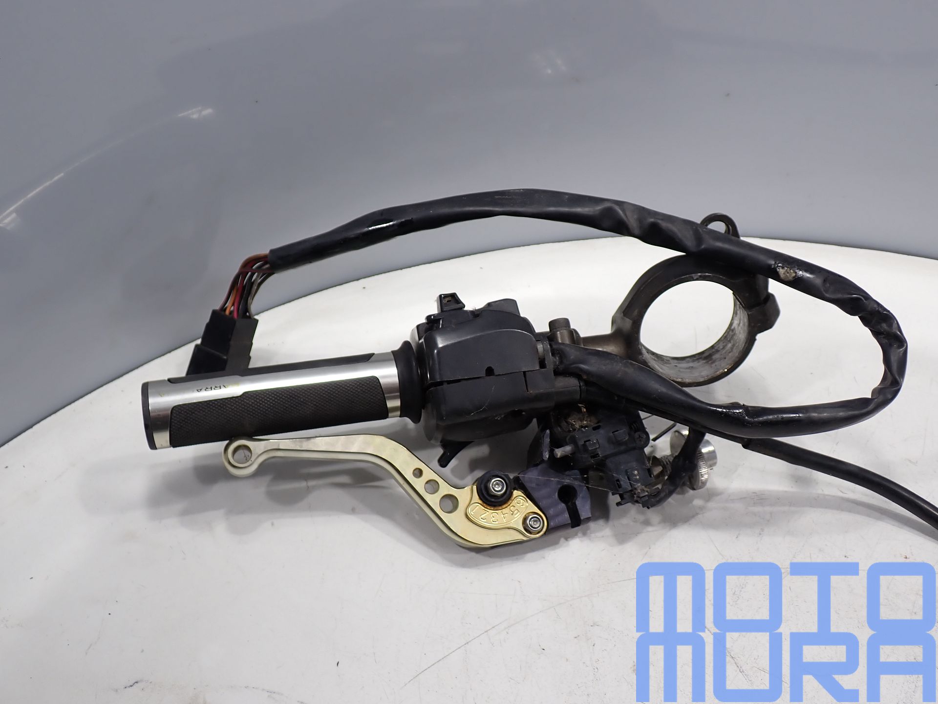 Kawasaki ZX6R 636 2003 - 2004 left clip-on left handlebar half