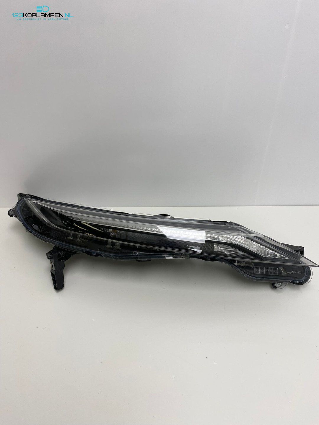 (VR) Nissan Juke F16 Full Led koplamp boven dagrijverlichting headlight left and right usado en Menorca