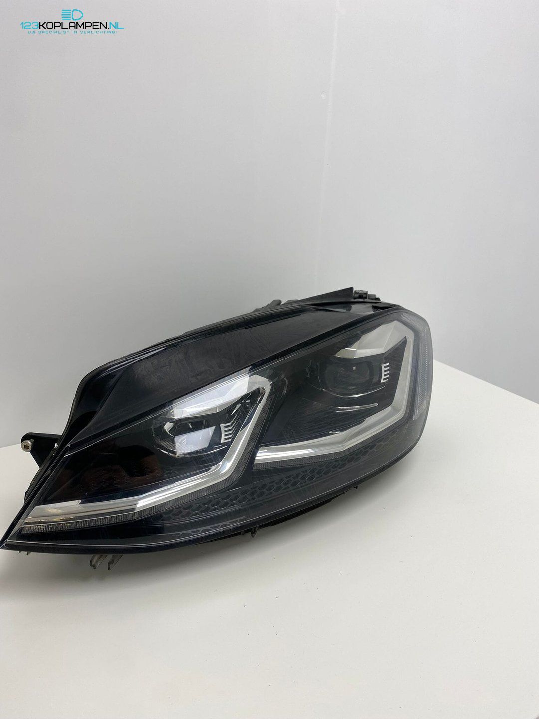 VW Volkswagen Golf 7 7.5 Facelift 5G1941059 Full Led koplamp links headlight left and right usado en Menorca foto 2