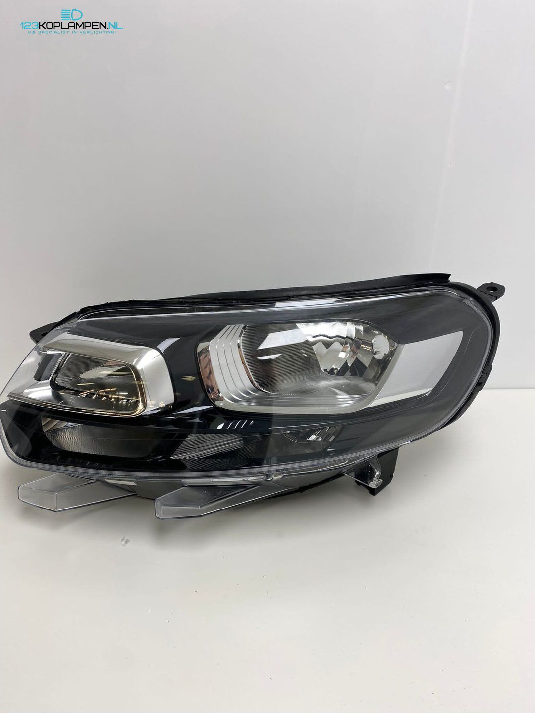 (VR) Citroen Jumpy Halogeen koplamp links headlight left and right usado en Menorca