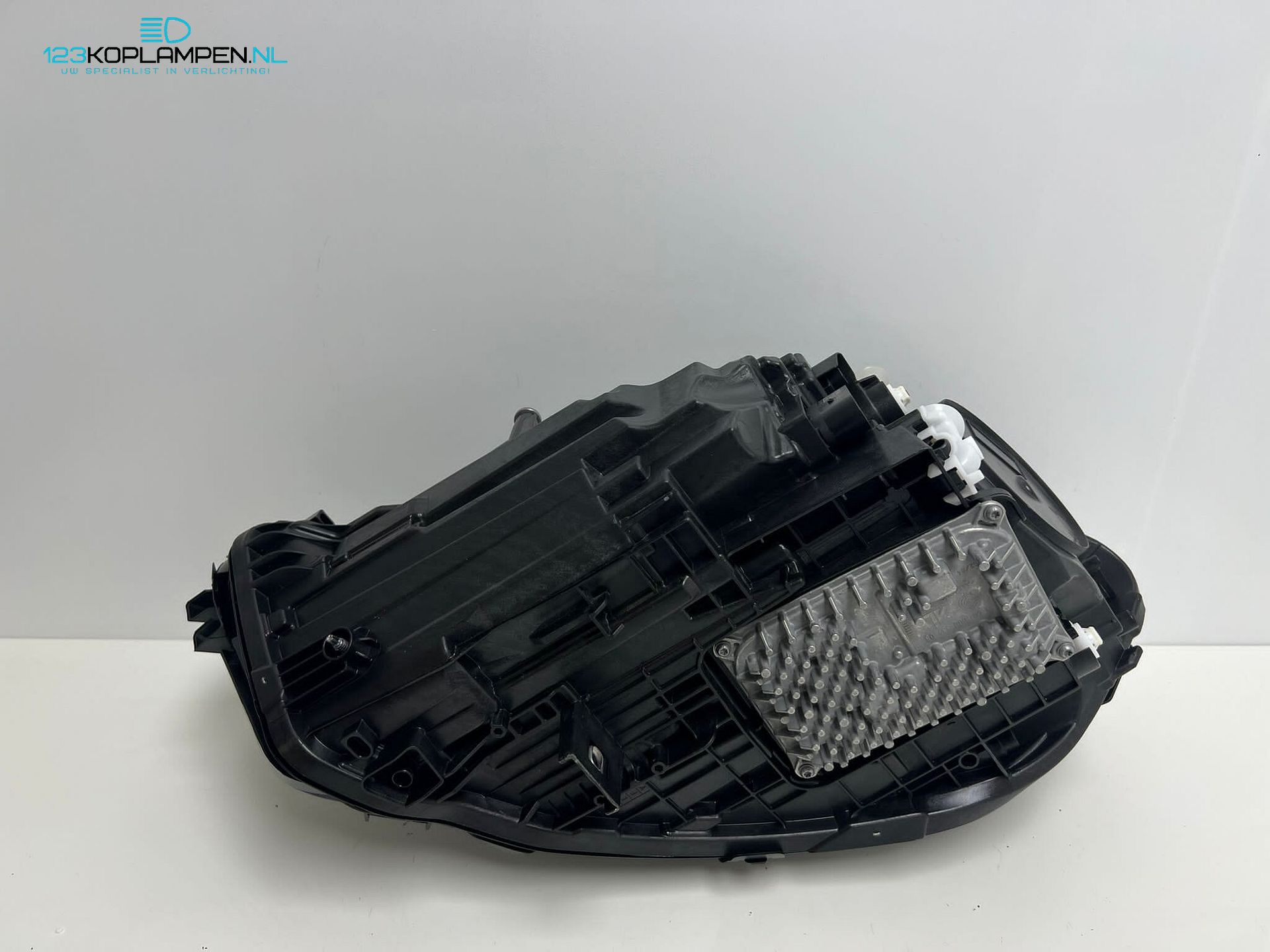 (VR) Mercedes W177 A Clase facelift Multibeam Led koplamp links rechts headlight left and right usado en Menorca foto 18