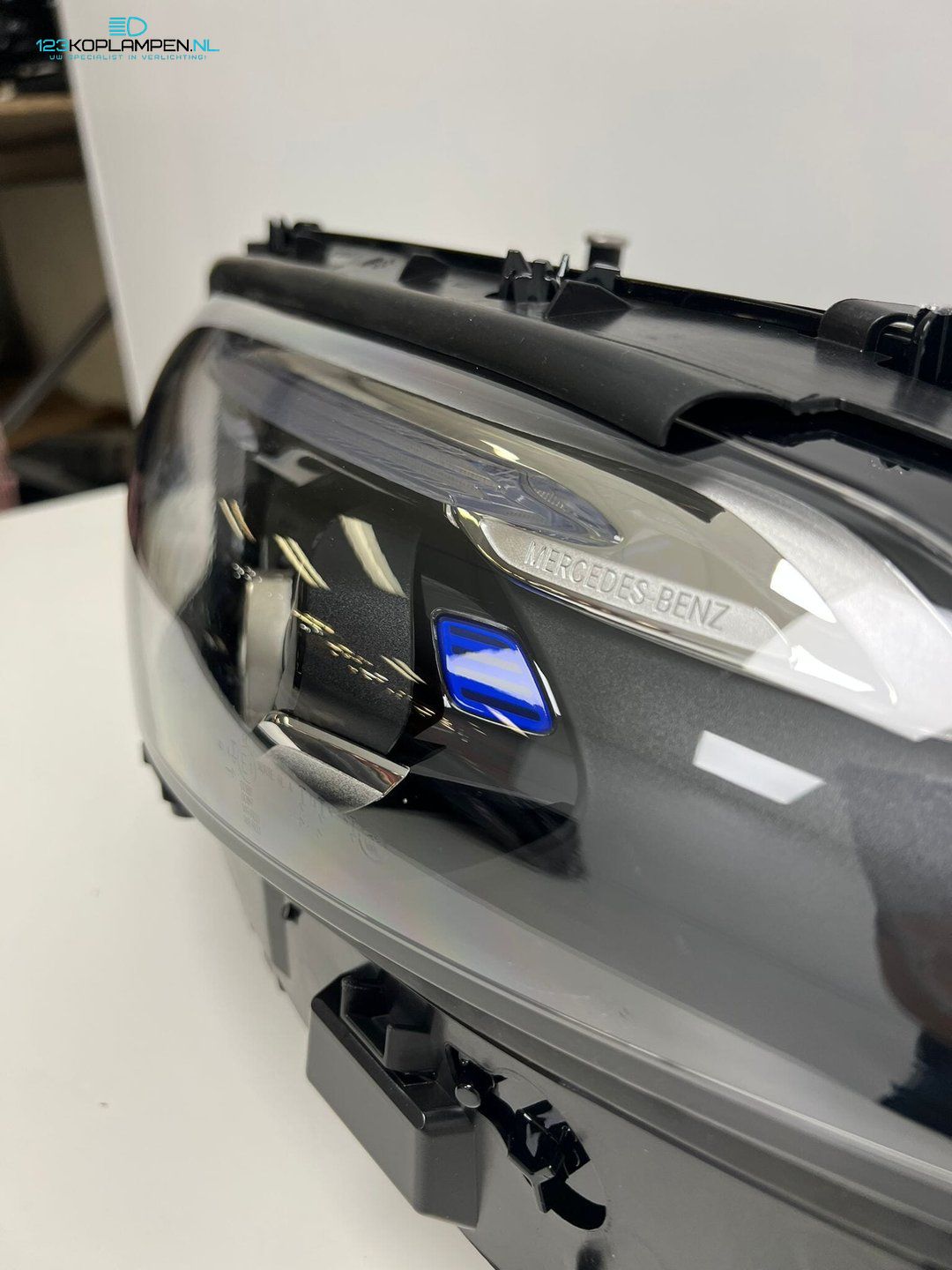 (VR) Mercedes W177 A Clase facelift Multibeam Led koplamp links rechts headlight left and right usado en Menorca foto 8