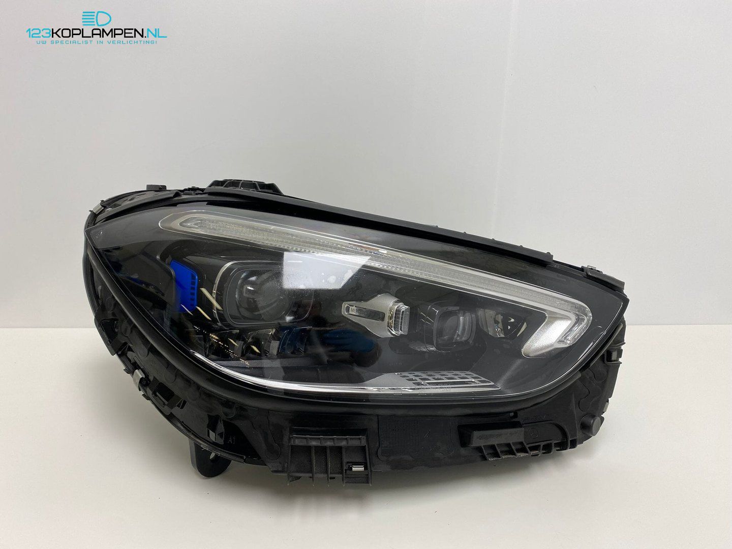 (VR) Mercedes W206 C Clase Digital Led koplamp links rechts headlight left and right usado en Menorca foto 2