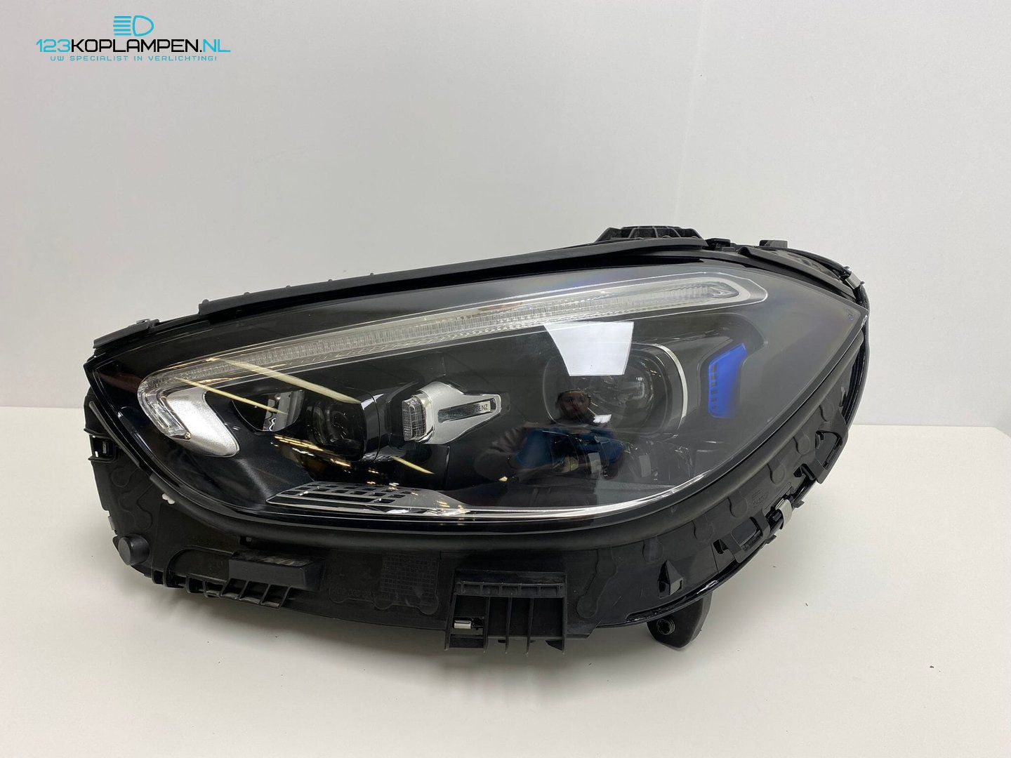 (VR) Mercedes W206 C Clase Digital Led koplamp links rechts headlight left and right usado en Menorca foto 9