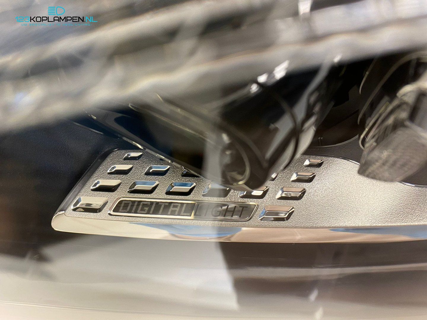 (VR) Mercedes W206 C Clase Digital Led koplamp links rechts headlight left and right usado en Menorca foto 12