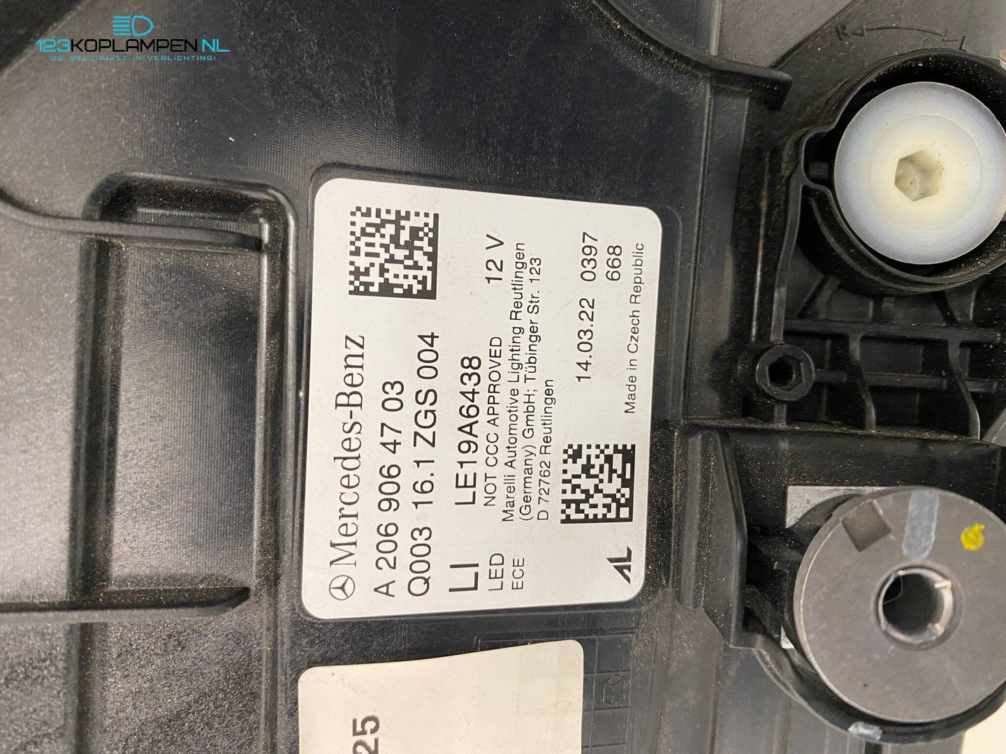 (VR) Mercedes W206 C Clase Digital Led koplamp links rechts headlight left and right usado en Menorca foto 14