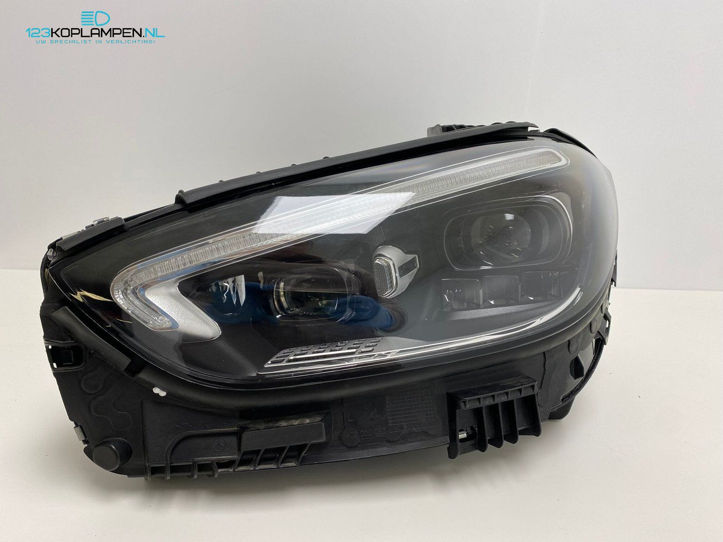 (VR) Mercedes W206 C Clase Digital Led koplamp links rechts headlight left and right usado en Menorca foto 10