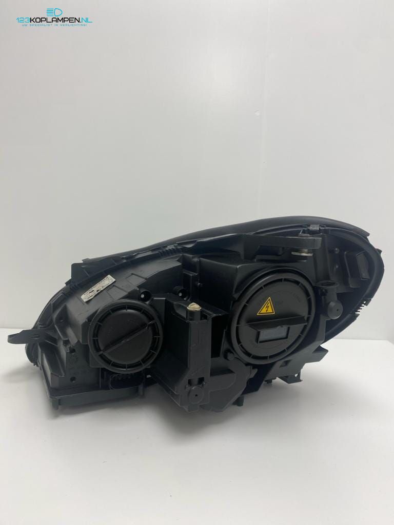 Mercedes C Clase W204 Bi Xenon ILS koplamp rechts headlight left and right usado en Menorca foto 4