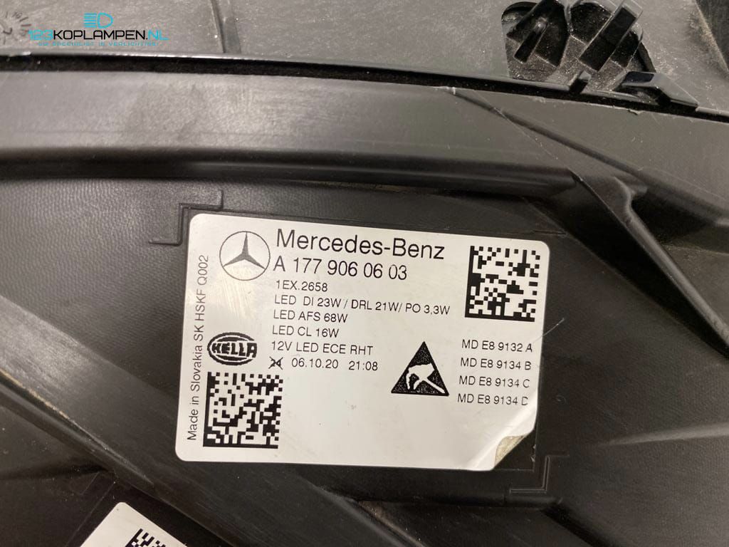 (VR) Mercedes A Clase W177 Multibeam led koplamp rechts headlight left and right usado en Menorca foto 5