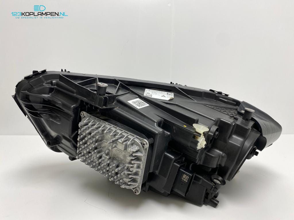 (VR) Mercedes A Clase W177 Multibeam led koplamp rechts headlight left and right usado en Menorca foto 3