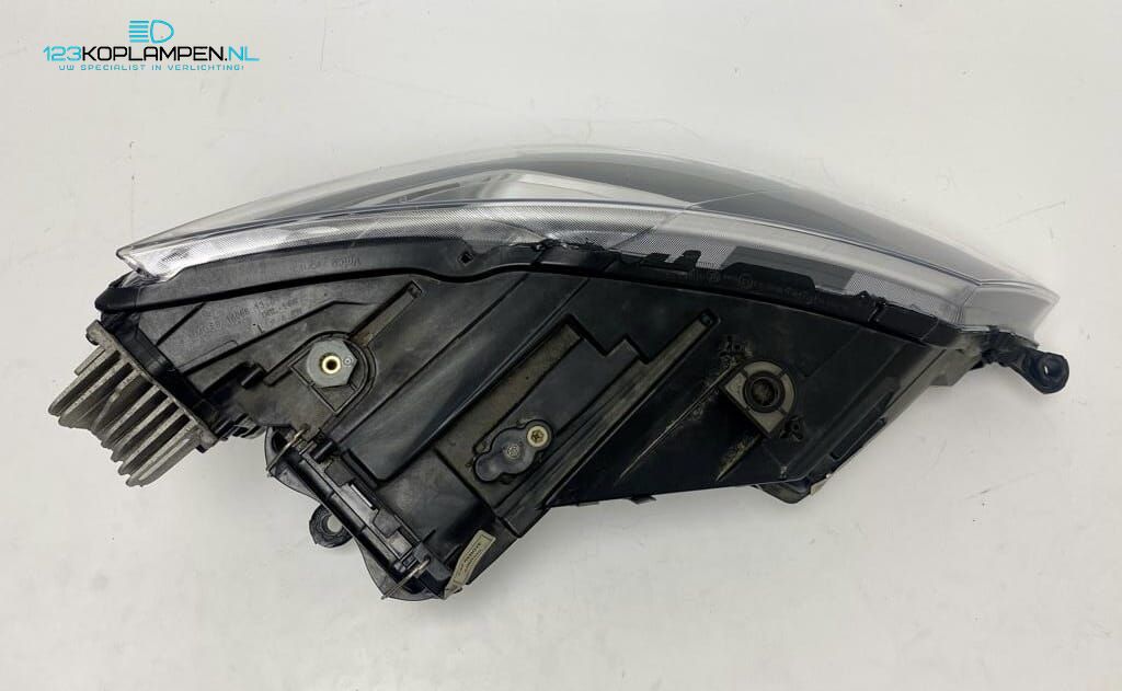 Seat Leon 5F Full LED koplamp links headlight left and right usado en Menorca foto 5